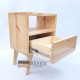 Mesa de cabeceira estilo Retro feito em madeira