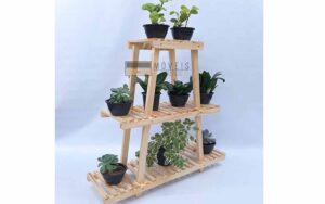 Estante para plantas de madeira Modelo 28