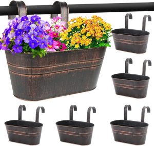 Sporgard Vasos de flores suspensos de metal para cerca de trilhos, vasos de balde de aço galvanizado, suporte de plantas de janela estilo campestre com ganchos removíveis, suportes de flores para decoração de casa