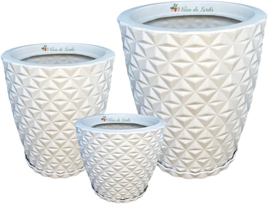 Kit 3 Vasos Acabamento Diamante com alturas de 20 cm 30 cm e 42 cm (Branco) 1 Kit 3 Vasos Acabamento Diamante com alturas de 20 cm