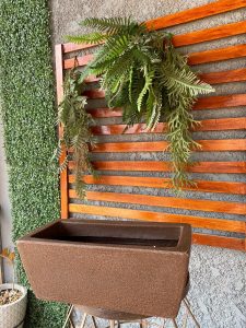 KIT 03 VASOS POLIETILENO JARDINEIRA DECORATIVAS P/PLANTAS E JARDINS (Marrom)