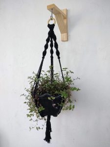Floreira De Macramê Plant Hanger Suporte Suspenso Colorido Preto