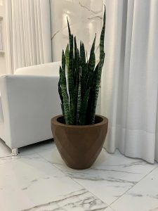 VASO POLIETILENO VENEZA DECORATIVO P/PLANTAS/JARDINS/ESCRITÓRIOS LUXO (MARROM)