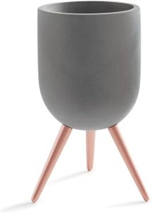 CACHEPOT EM CIMENTO COM SUPORTE EM METAL