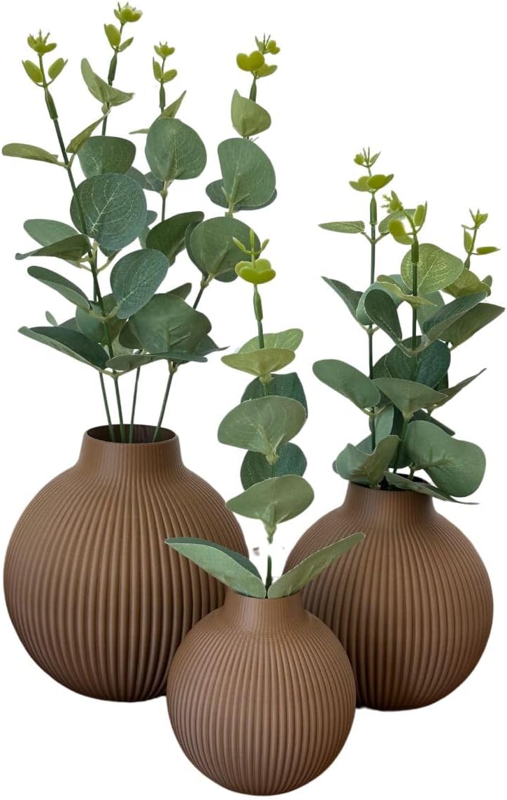 Trio De Vasos Decorativos Com Flores de eucalipto Artificial Toque Real (Vaso MARROM/Folha VERDE) 1 Trio De Vasos Decorativos Com Flores de eucalipto Artificial Toque