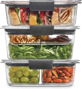 Recipientes Rubbermaid de plástico à prova de vazamento Brilliance para armazenamento de alimentos com tampas | Kit de almoço sanduíche e salada, transparente