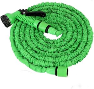 Mangueira Extensível Até 1500cm com Esguicho - Flexibilidade e Controle Preciso para Irrigação (Verde)